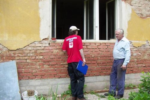 Foto: I po měsíci bojují na Plzeňsku s následky povodně