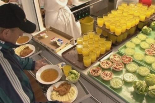 Foto: Rodiče na Plzeňsku nemají na placení školních obědů