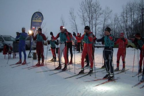 Foto: Středeční Ski ligu areálu Těškov vyhrál Ondřej Vodrážka