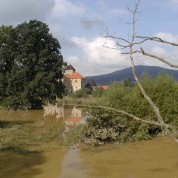 Telefonická non stop linka pomáhá postiženým povodněmi