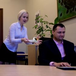 UNIWEB nikdo od práce neodtrhne!