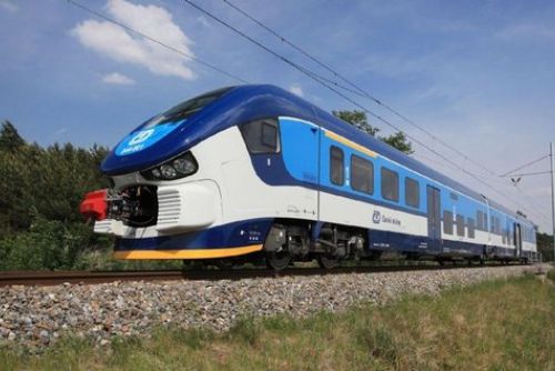 Foto: Vlaky z Plzně začnou jezdit na zastávku Domažlice město 