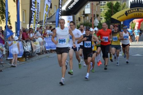 Foto: Krajský půlmaraton přináší letos týmové běhy