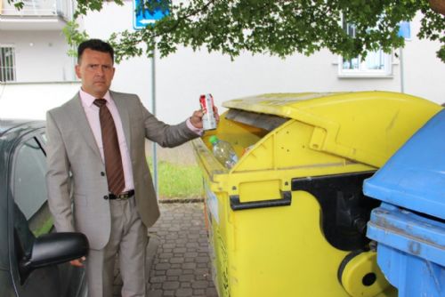 Foto: Do kontejnerů na plasty můžete v Plzni házet i plechovky 