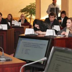Hejtman zahájil sérii besed se studenty středních škol