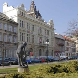 Radní v Besedě snížili nájem na dvacet tisíc korun