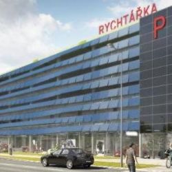 Město Plzeň zlevňuje parkování na Rychtářce