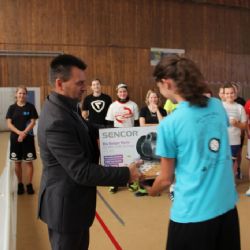 Místostarosta Neubauer podpořil prvoligové florbalistky 