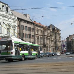 Na křižovatce U Práce v Plzni nefungují semafory