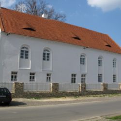Osudu navzdory synagoga ve Čkyni žije. Od neděle v novém 