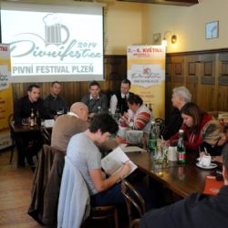 Plzeň chystá pivní festival. V díře po Inwestu