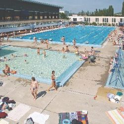 S téměř 2 promile špatně dohlížela na své děti