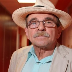 Školní rok 1. září v Plzni zahájí První zvonění s J. Uhlířem  