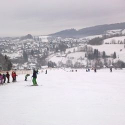 Snowhill nabízí pololetní lyžovačku i v Kašperkách                   