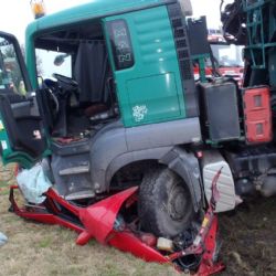 Tah z Plzně na Vary stál kvůli smrtelné nehodě sedm hodin