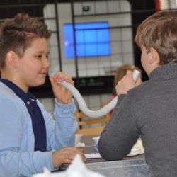 Techmania nabízí „inženýrské“ workshopy pro děti. Zdarma 