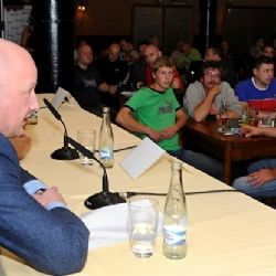 Trenér Viktorie Plzeň Miroslav Koubek zve fanoušky na Spilku