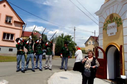 Foto: U piva domluvili opravu kaple ve Svinné na Tachovsku