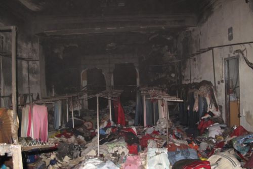 Foto: V bývalém kině Hvězda v Plzni shořela vietnamská tržnice