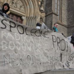 V ulicích Plzně probíhá v pátek kampaň proti rasismu 