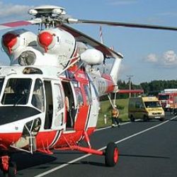 V Úlohu u Běšin se vážně zranil při práci na štípačce