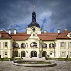 Zámek Nebílovy v úterý uzavře vyhlášení památkářských cen
