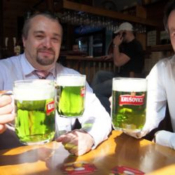 Zelené pivo pomáhá s obnovou lesů na Šumavě