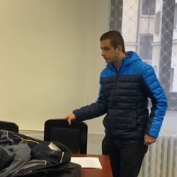 Nejvyšší soud vrací případ plzeňského útoku nožem zpět
