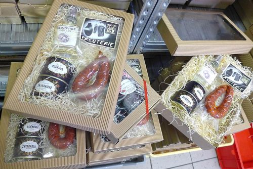 Foto: Farmářský obchod U Lidušky - nabídka dárkových balíčků nebo poukazů!