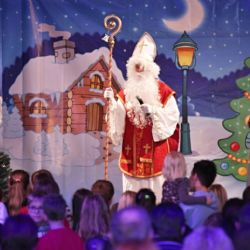 Advent dětem pobaví a pomůže dobré věci