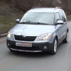 Je snad Škoda Roomster Scout 1.2TSI auto do terénu, má pohon 4x4?