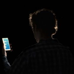 Muž obviněn z pronásledování ex-přítelkyně