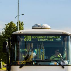 Plzeňský kraj posiluje rozpočet na dopravu: zachová kompletní nabídku vlaků a autobusů