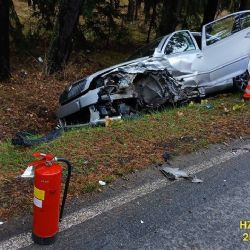 Vážná nehoda u Touškova způsobila dvě těžká zranění