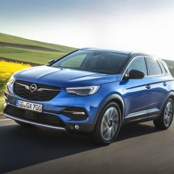 Stále pozorní, stále v bezpečí: Opel Grandland X