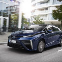 Toyota zahájí v Číně testování modelu Mirai na palivové články