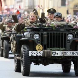 Největší vojenský historický konvoj projede v sobotu Domažlickem