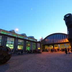 Čestmír Suška rozsvěcí Restart. Unikátní sochy v DEPO2015 se ve středu rozzáří 