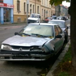 Chcete se zbavit starého auta? Centrální obvod Plzně zprostředkuje likvidaci zdarma