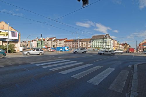 Foto: Do Borské ulice v Plzni se vrátily trolejbusy