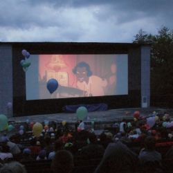 Dobřanské náměstí se promění od úterka v letní kino 
