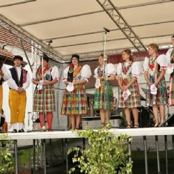 Draženovští rodáci o víkendu oblékají lidové kroje 