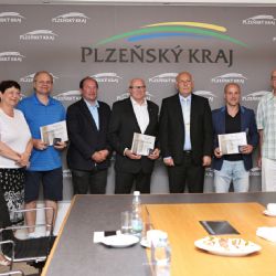 Hejtman se setkal se zlatými olympioniky z Plzeňského kraje 