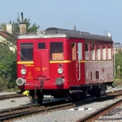 Historickým motorákem v sobotu na Floriánskou pouť  