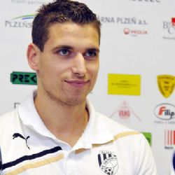 Jan Kovařík prodloužil smlouvu do června 2018 