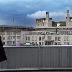 Jeden svět: Úterý nabízí snímky Srbský právník, Bojovníci z severu a na slavnostním ukončení Piráti ze Salé
