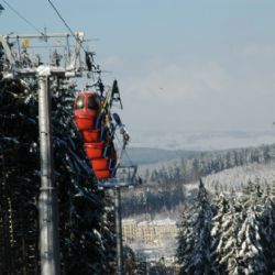 Mariánky rozjíždí lanovku, Kašperky se znovu otevírají
