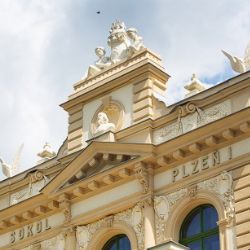Město poskytne pomoc TJ Sokol Plzeň 1 při zřízení sjezdu do sokolovny 