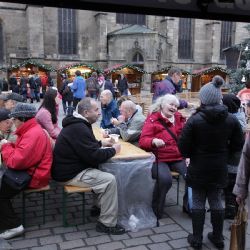 Na náměstí Republiky bylo v pátek snědeno 100 litrů gulášovky 