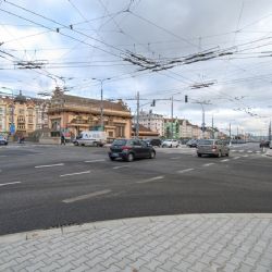 Na opravenou Borskou ulici se vrátila auta, byl obnoven silniční provoz 